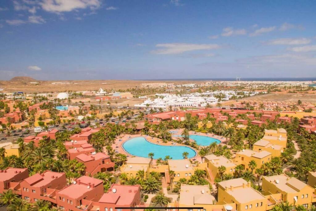 Tamarindo 28, Pool Front,Free Wifi Apartment Corralejo Exterior photo