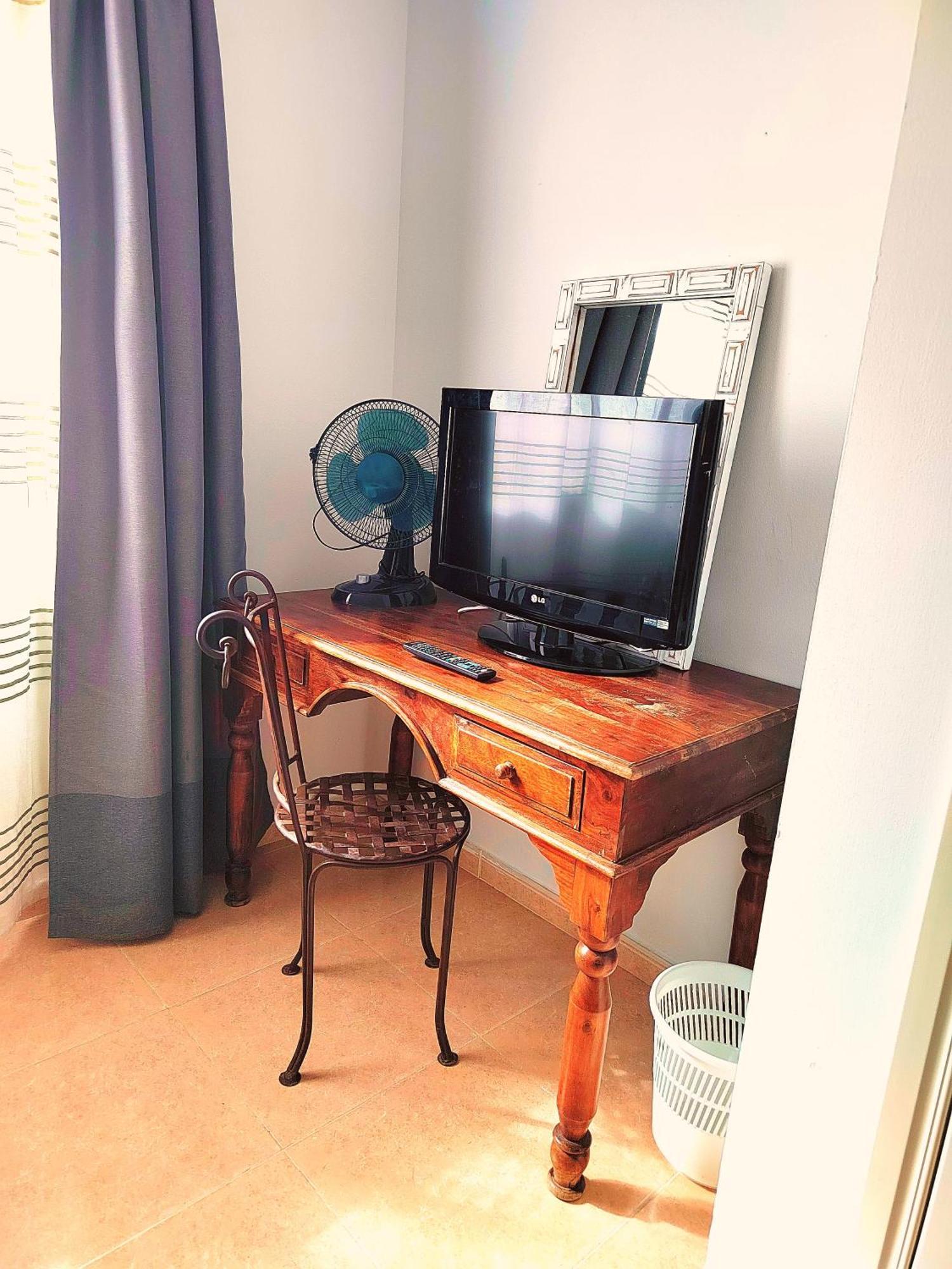 Tamarindo 28, Pool Front,Free Wifi Apartment Corralejo Exterior photo